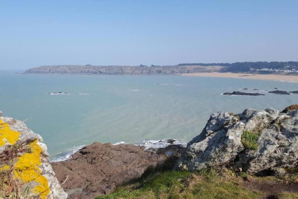 Vue Mer Pour Une Escale En Baie Du Mt-St-Michel Cherrueix Buitenkant foto